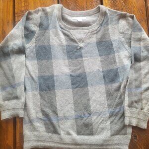 Kids Burberry sweater size 8